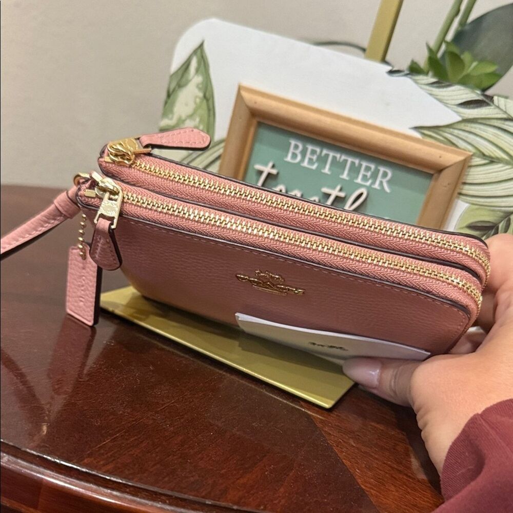 Coach Blush Pink Leather Wristlet new with care cards wallet designer bag coin - Picture 3 of 9